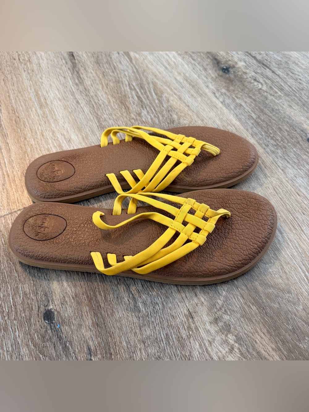 Sanuk sandals